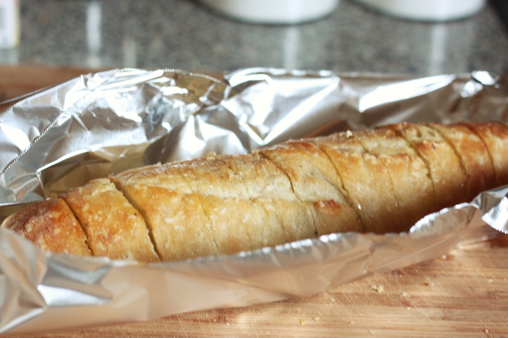 easy-pull-apart-garlic-bread-5