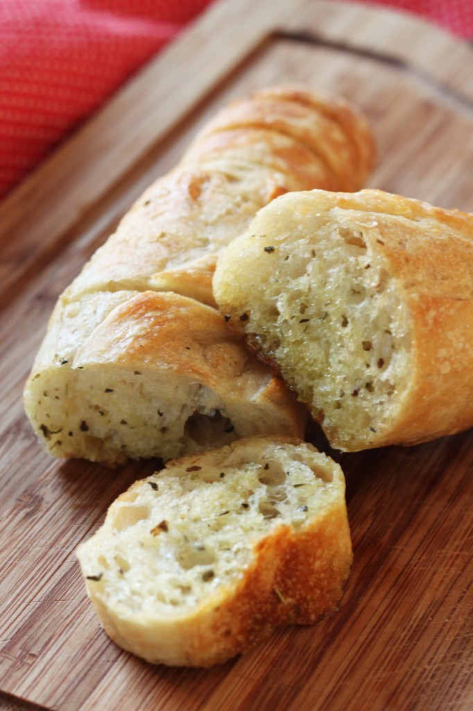 easy-pull-apart-garlic-bread-7