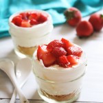 No-Bake Strawberry Cheesecake Cups