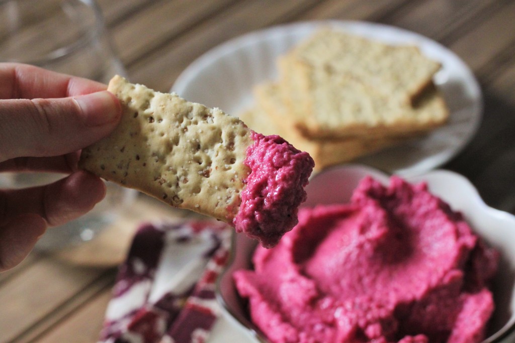 meatless-monday-roasted-beet-hummus-4