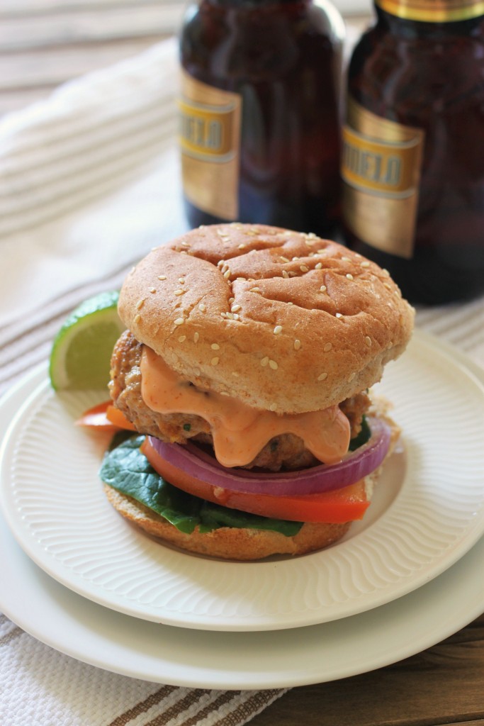 sriracha-lime-chicken-burger-2