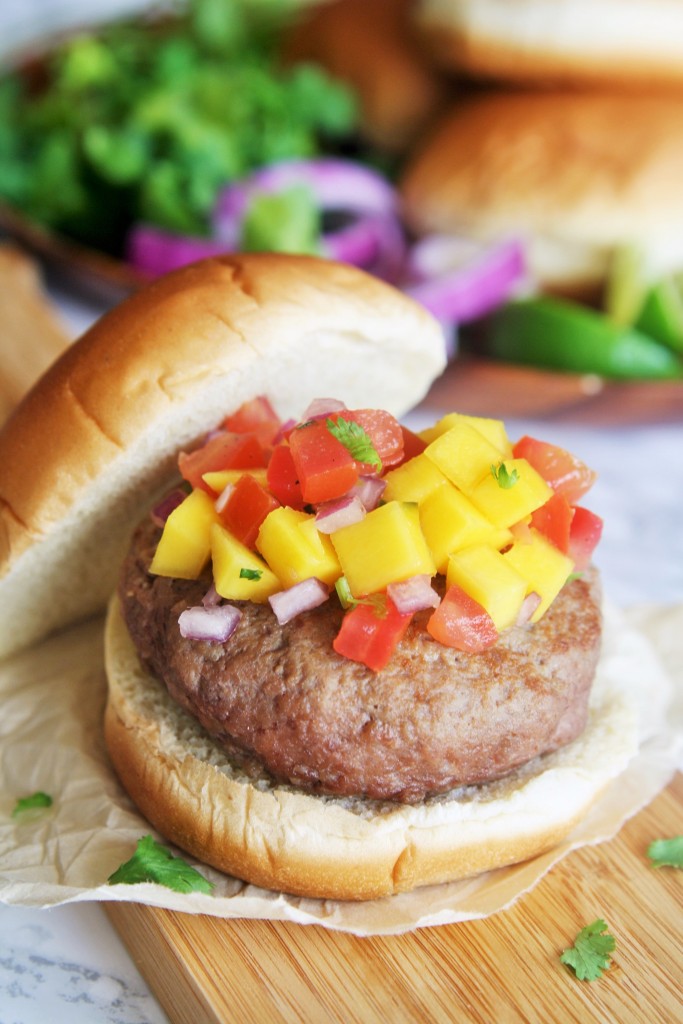 caribbean-jerk-turkey-burgers-mango-salsa-2