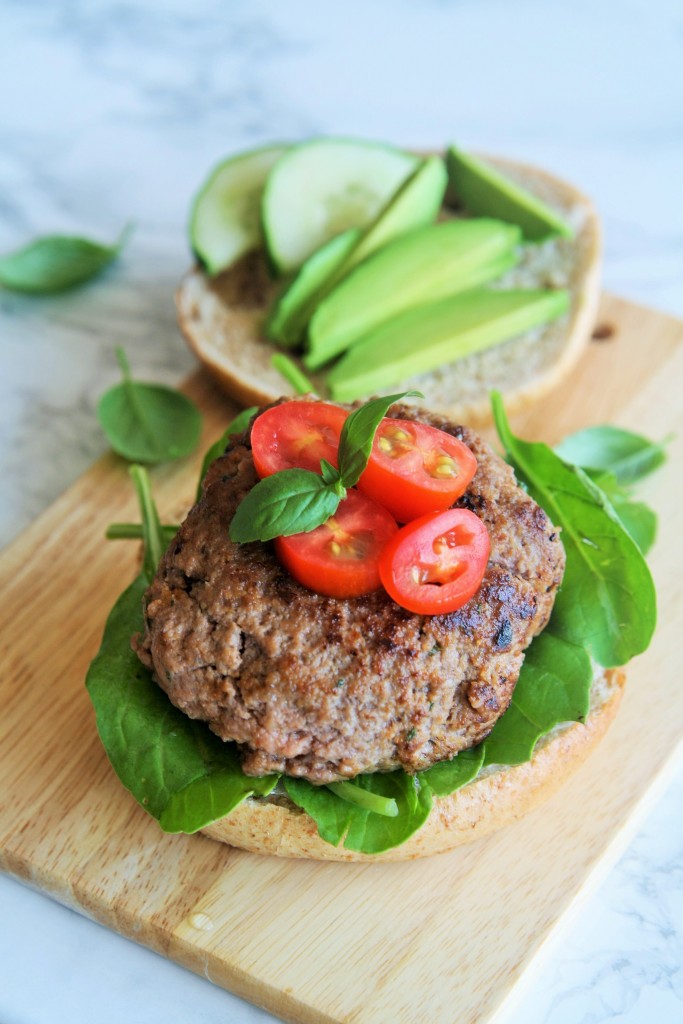 sundried-tomato-basil-burger-1