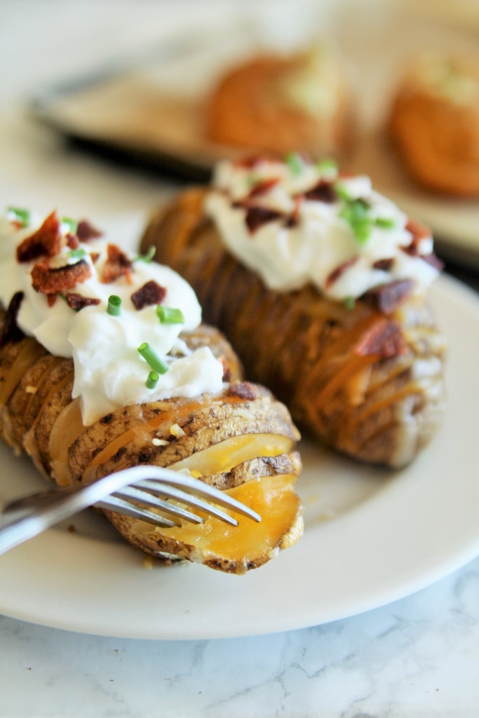 cheddar-ranch-hasselback-potatoes-3