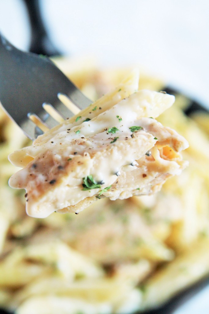 one-pot-garlic-alfredo-chicken-penne-2