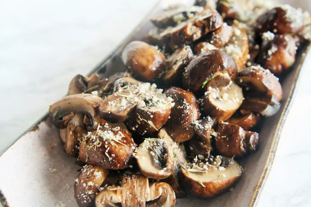 parmesan-garlic-butter-roasted-mushrooms-3