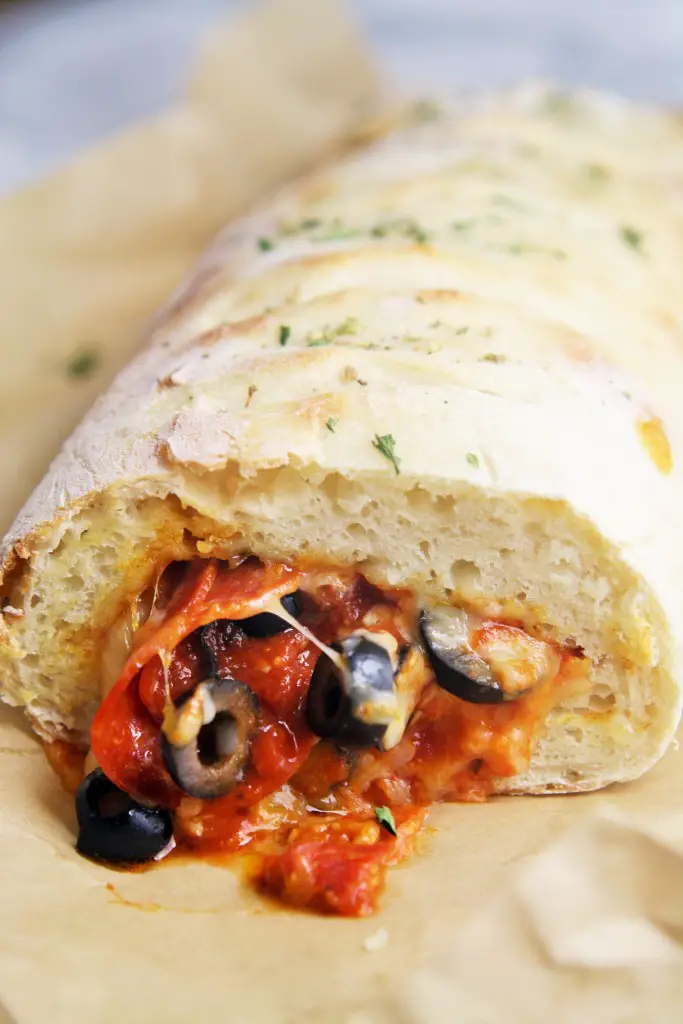 inside-out-pepperoni-pizza-roll-3