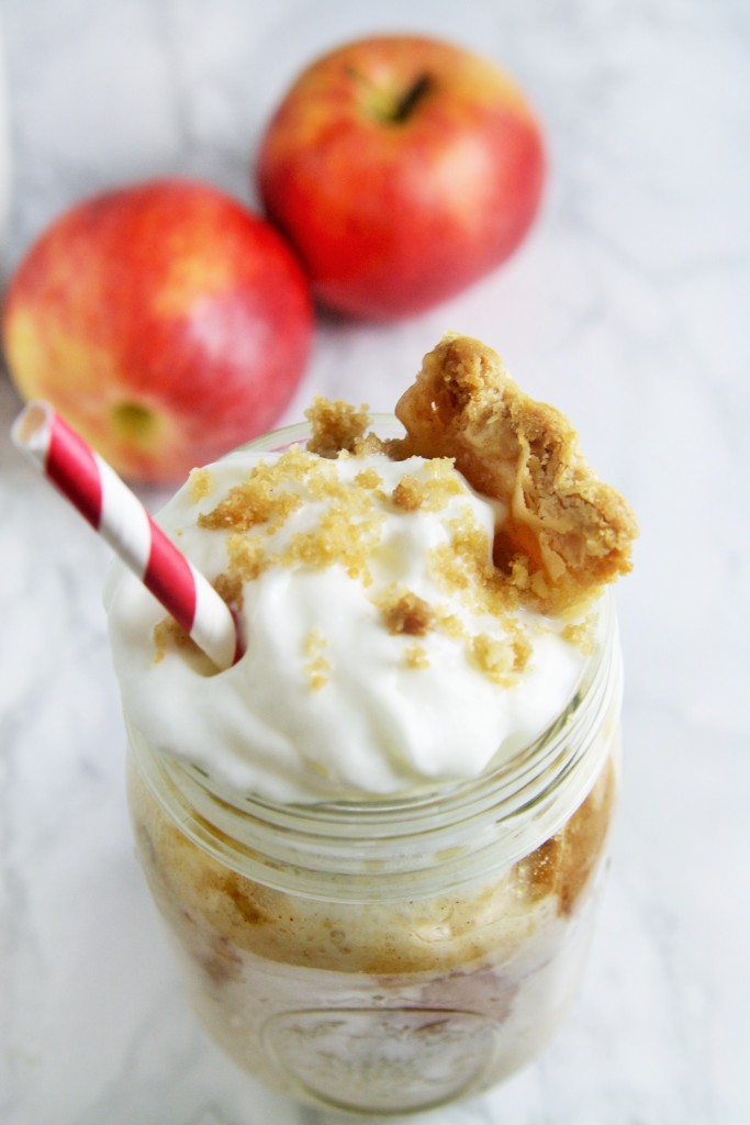 salted-caramel-apple-pie-milkshake-2