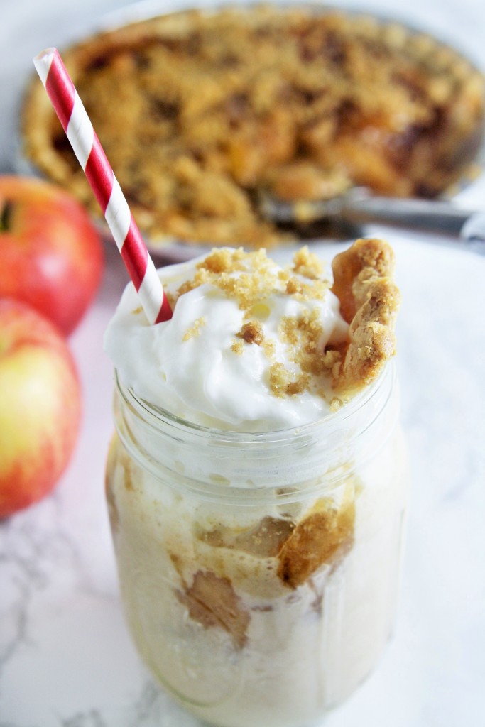 salted-caramel-apple-pie-milkshake-4