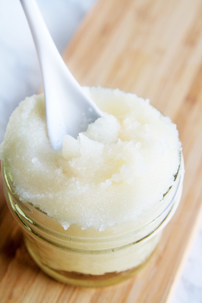 diy-lemongrass-honey-sugar-scrub-3