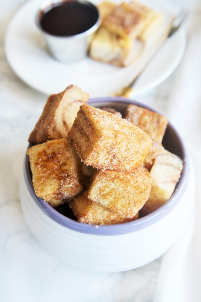 churro-bites-nutella-chocolate-sauce-3