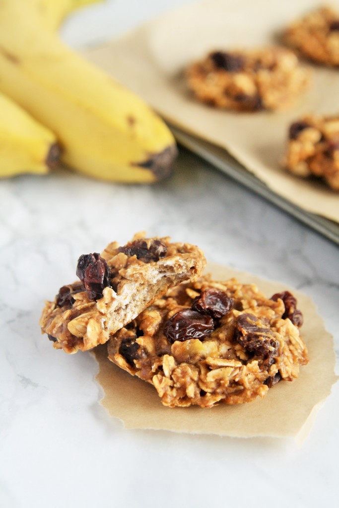 peanut-butter-banana-oatmeal-cookies-3