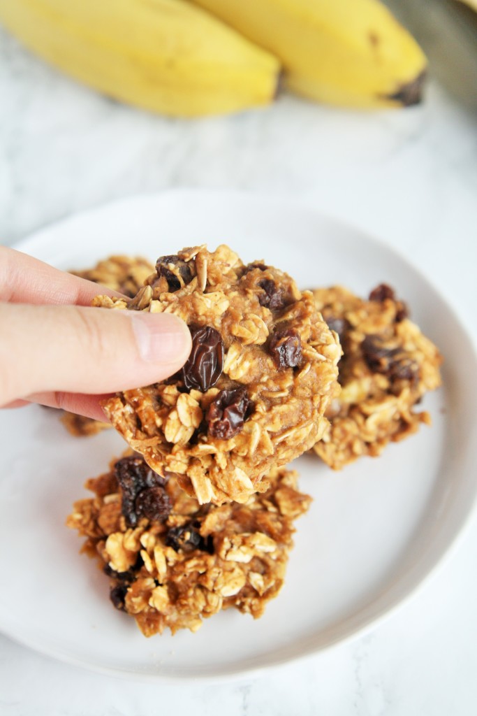 peanut-butter-banana-oatmeal-cookies-4