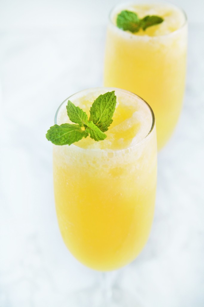 frozen-peach-bellini-2