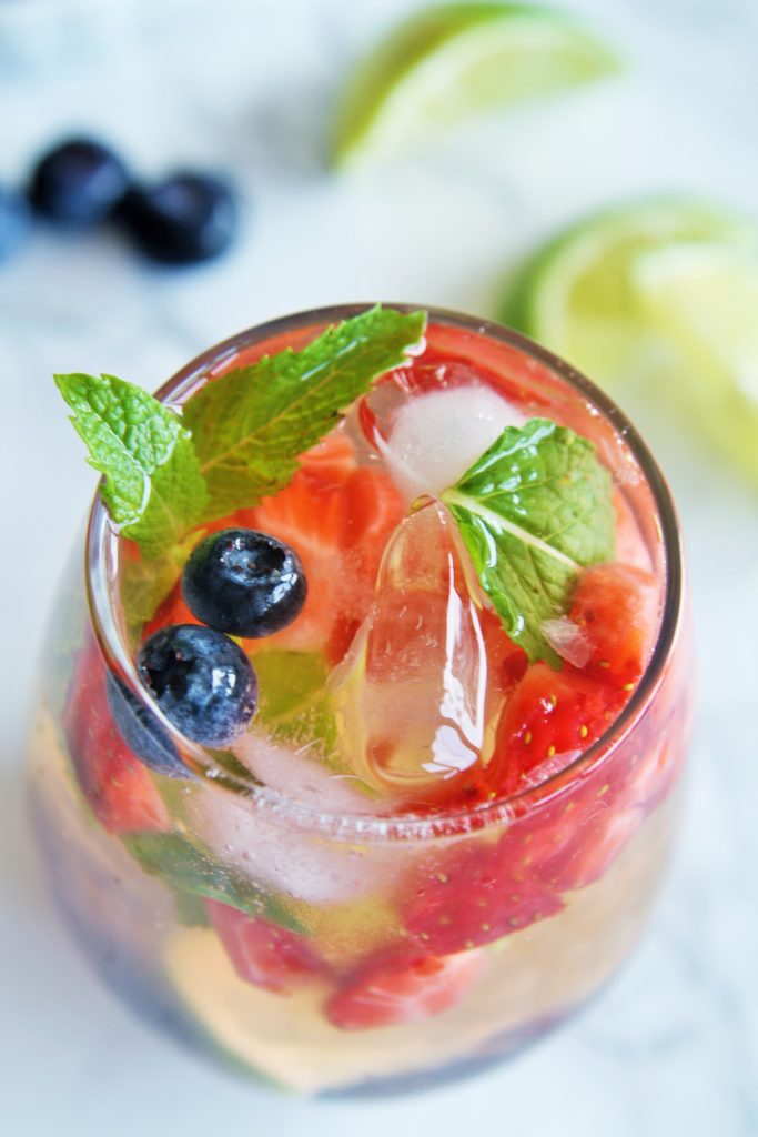 mixed-berry-mojitos-1