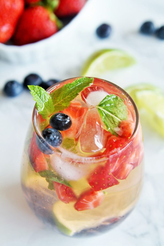 mixed-berry-mojitos-3