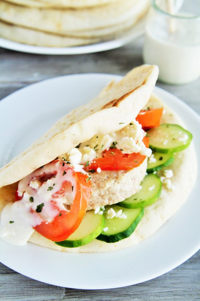 greek-pita-burgers-tzatziki-1