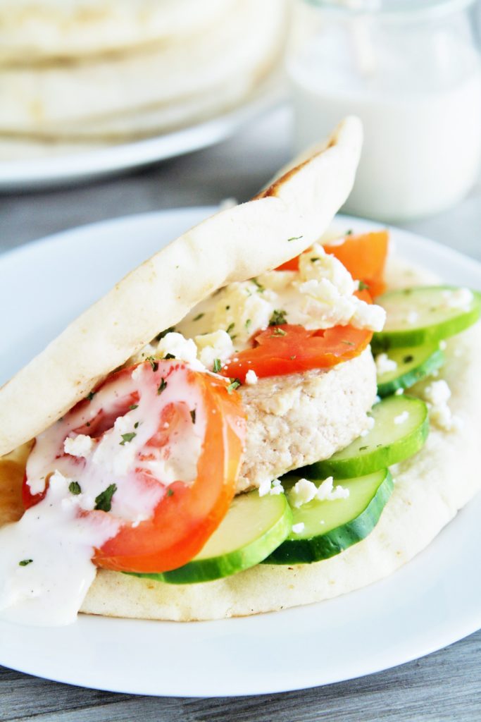 greek-pita-burgers-tzatziki-2