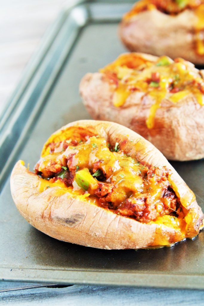 chili-stuffed-sweet-potatoes-1