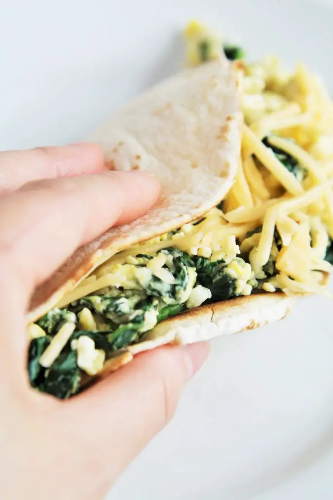 spinach-egg-cheese-breakfast-wrap-3