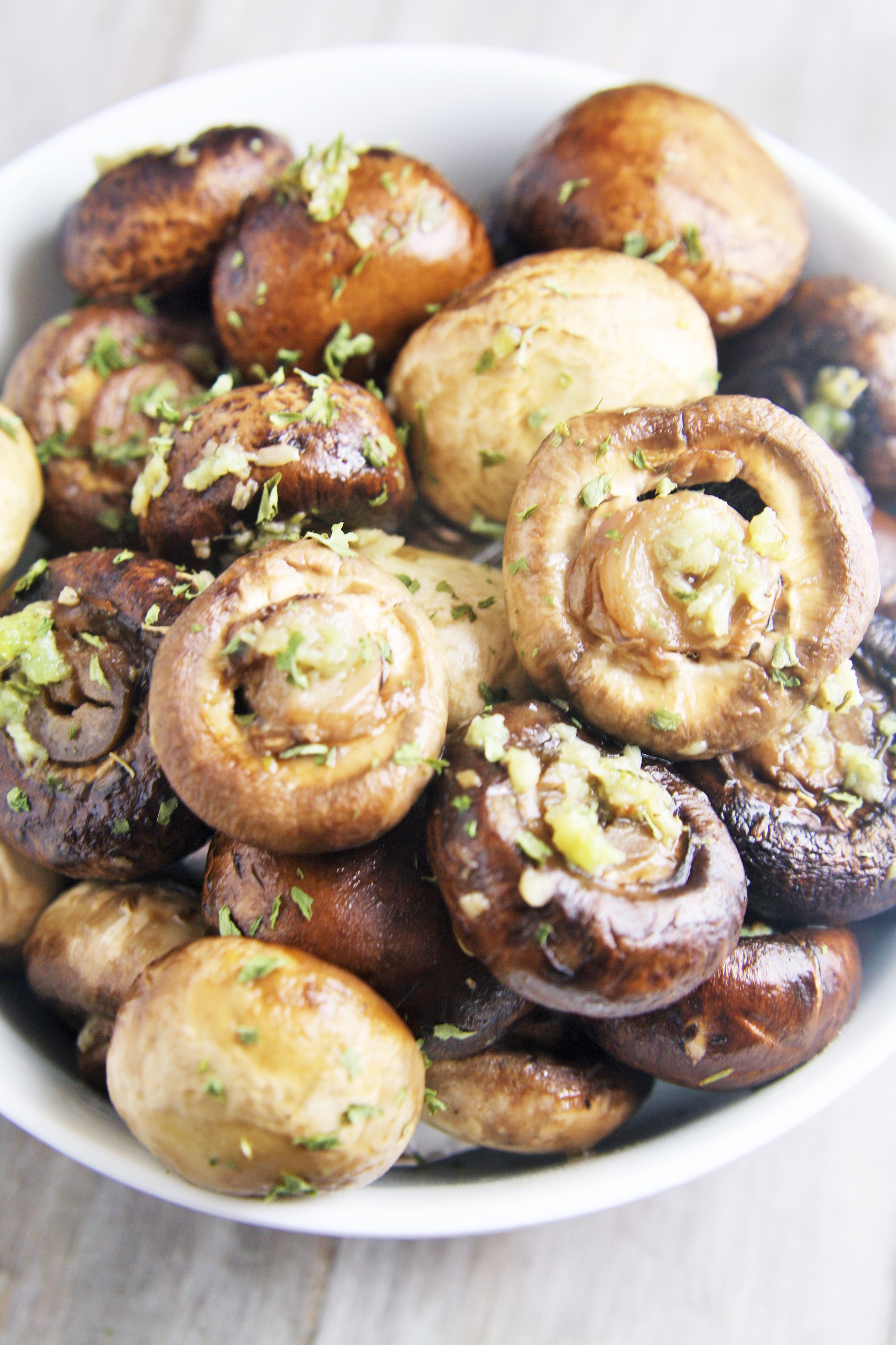 Garlic Butter Mushrooms - The Tasty Bite