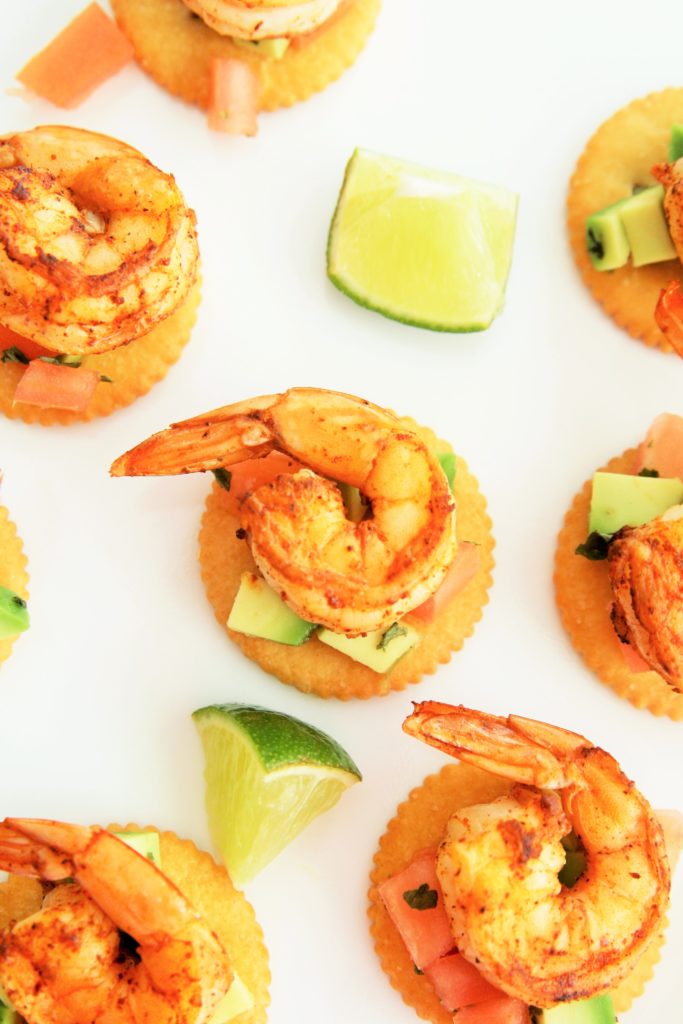 spicy-shrimp-avocado-salsa-bites-4