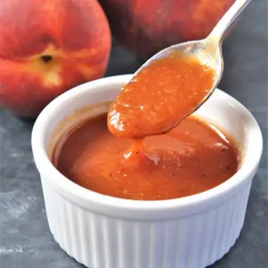 Barbecue sauce is a staple and when you top your next grilled dinner with this sweet and tangy homemade peach barbecue sauce you may just never go back to store bought sauces.