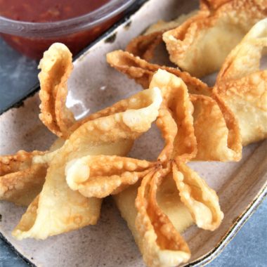 Panda Express Copycat Cream Cheese Rangoon with creamy filling and crispy wonton wrappers are a tasty appetizer - a real crowd pleaser that leaves everyone coming back for more!