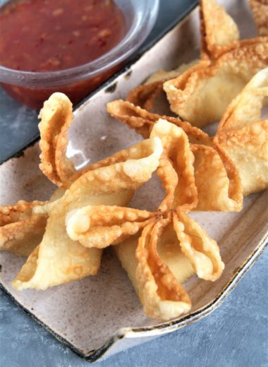 Panda Express Copycat Cream Cheese Rangoon with creamy filling and crispy wonton wrappers are a tasty appetizer - a real crowd pleaser that leaves everyone coming back for more!