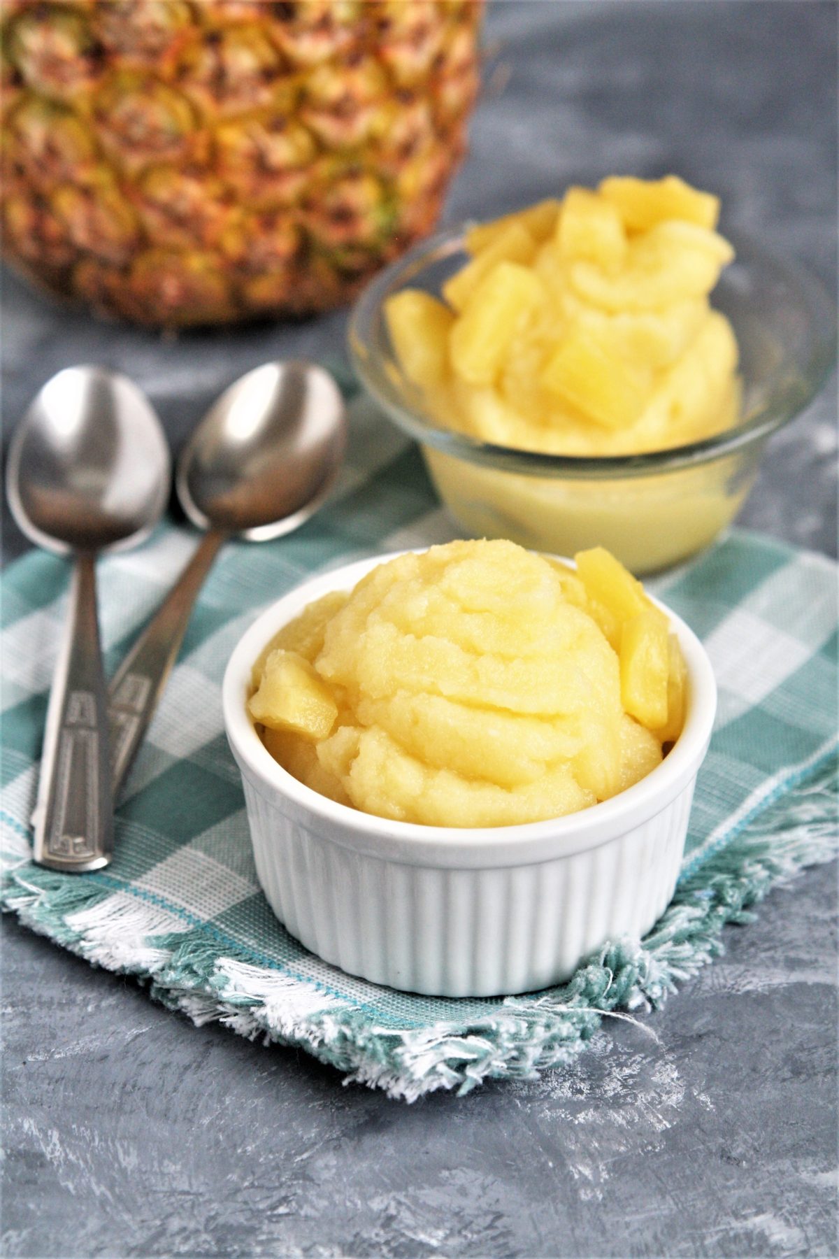 Pineapple Dole Whip®: A Creamy Dessert Made with Real Fruit - Dole® Sunshine