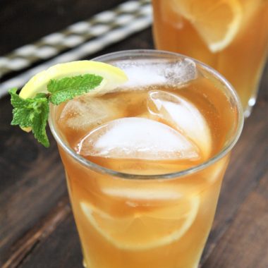 This half iced tea and half lemonade or Arnold Palmer drink recipe combines freshly brewed sweet iced tea with refreshing lemonade for the perfect drink to quench your thirst!