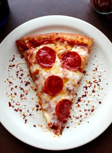 Discover the best hack to order a whole Costco pizza ahead of time, skip the main store line, and enjoy your favorite food court pizzas quickly.