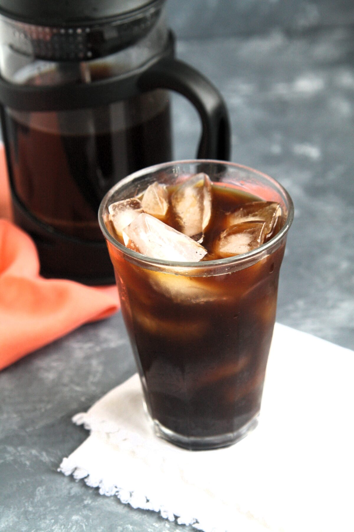 Iced coffee has become a popular beverage in the modern coffee culture among coffee lovers. But is it bad for your health if you drink iced coffee everyday?