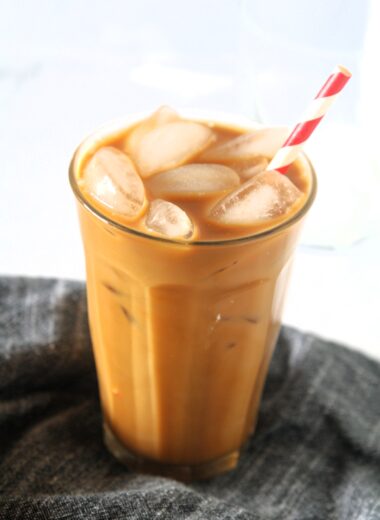 Iced coffee has become a popular beverage in the modern coffee culture among coffee lovers. But is it bad for your health if you drink iced coffee everyday?