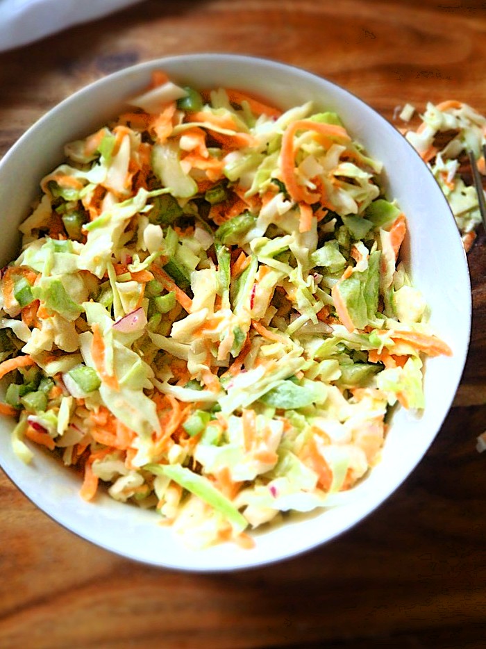 Wondering how long KFC coleslaw lasts in the fridge before it goes bad? Here’s the full guide on storing, serving, and safely enjoying this iconic side dish.