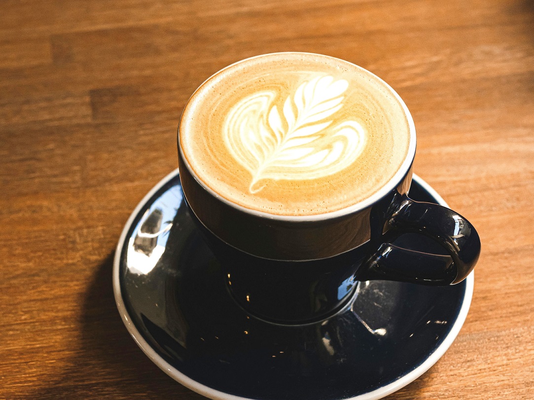 Here are 8 delicious espresso-based recipes you can make with the Fellow Prismo Aeropress Attachment. From classic espresso shots to lattes and cappuccinos, elevate your coffee game with these easy-to-follow recipes.