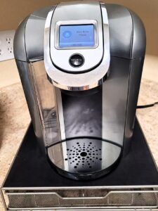 Looking for a coffee maker that fits your needs? Check out our in-depth review of the Keurig K575 vs. Keurig K525 to see which one is better for you.