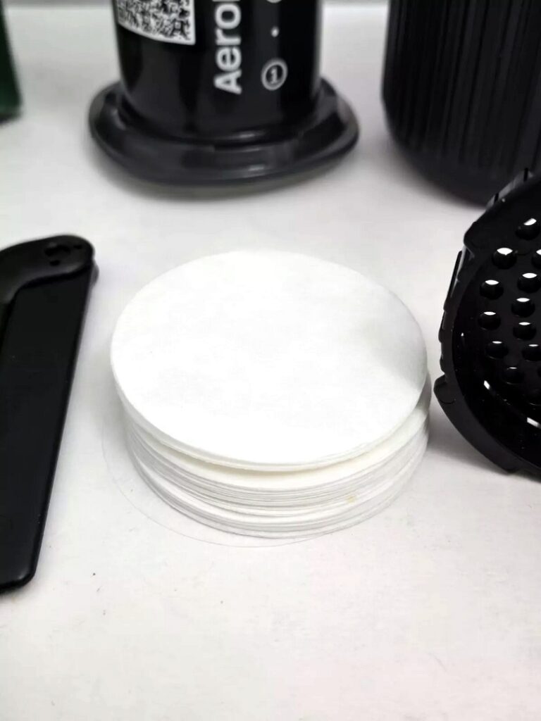 How To Brew Aeropress Using the Inverted Method - The Tasty Bite