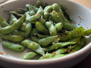 Learn how to cook Costco edamame with 4 easy methods: boiling, steaming, sautéing, and microwaving. Perfect for a healthy, protein-packed snack! Find tips on seasoning and cooking time.