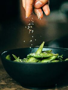 Learn how to cook Costco edamame with 4 easy methods: boiling, steaming, sautéing, and microwaving. Perfect for a healthy, protein-packed snack! Find tips on seasoning and cooking time.