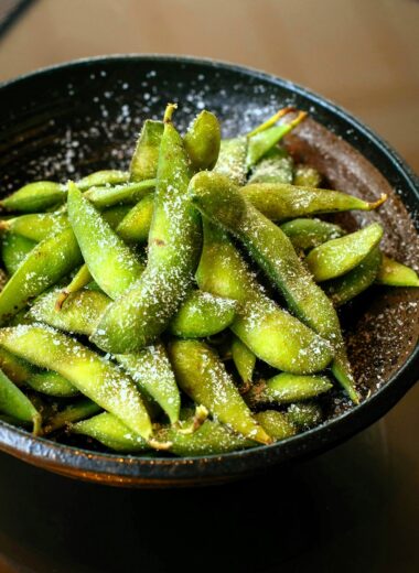 Learn how to cook Costco edamame with 4 easy methods: boiling, steaming, sautéing, and microwaving. Perfect for a healthy, protein-packed snack! Find tips on seasoning and cooking time.