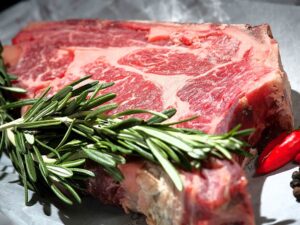Learn how to cook the perfect steak on a George Foreman grill with this step-by-step guide. From choosing the right cut of steak to grilling tips and cooking times, get the best results for a delicious, juicy steak every time!