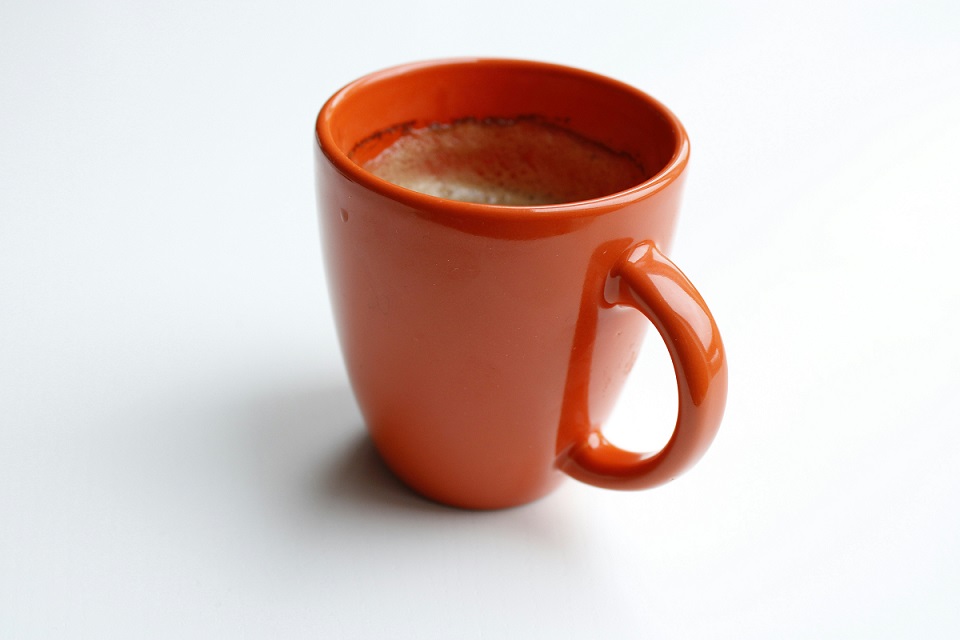 Learn how to make a quick and easy cup of coffee in the microwave using ground coffee. Follow simple steps for brewing, filtering, and enjoying a delicious, hot cup of coffee in minutes—perfect for busy mornings!