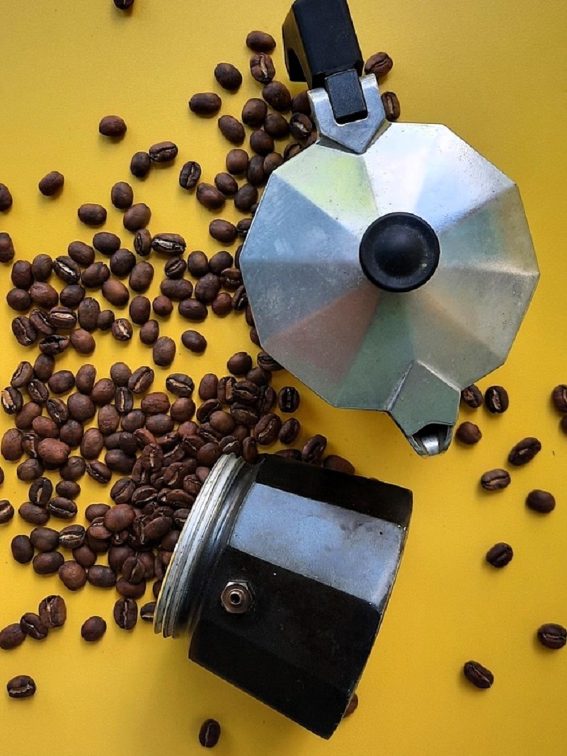 Can you put milk in a coffee maker? Learn what happens, safer alternatives, and how to make creamy coffee drinks without damaging your machine.