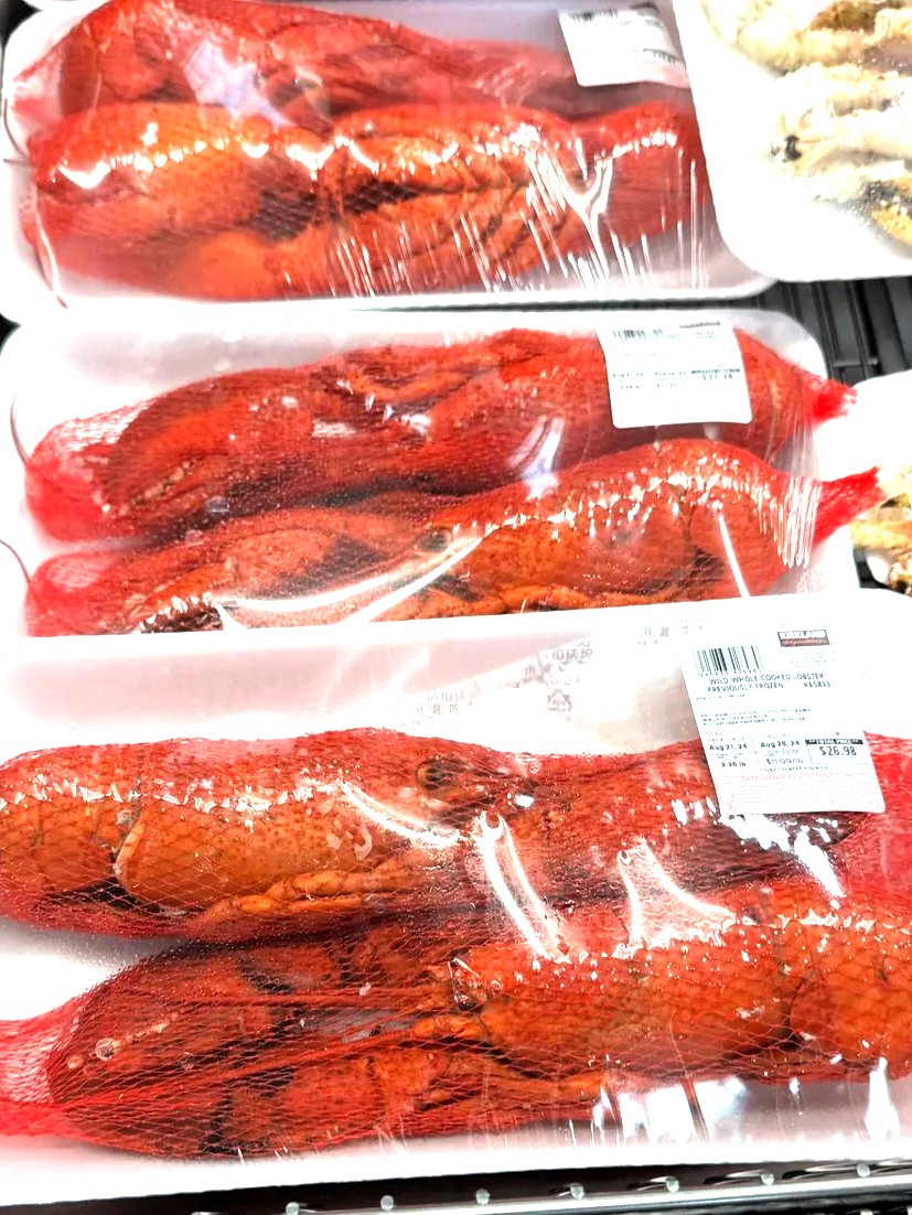 Learn how to cook Costco lobster tails, frozen or fresh, whole lobsters, and more with this beginner-friendly guide. Includes thawing tips, cooking times, and serving ideas!