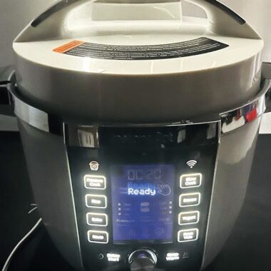 Discover the Instant Pot Smart WiFi 6-Quart Pressure Cooker. Learn how this smart kitchen appliance can save you time with hands-free cooking, Alexa control, and meal prep features. Perfect for busy families!