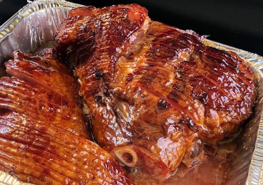 Perfectly roasted boneless (or bone-in) fresh ham with garlic rub, brown sugar glaze, and Dijon mustard. Tips for juicy ham, golden perfection, and easy leftovers.